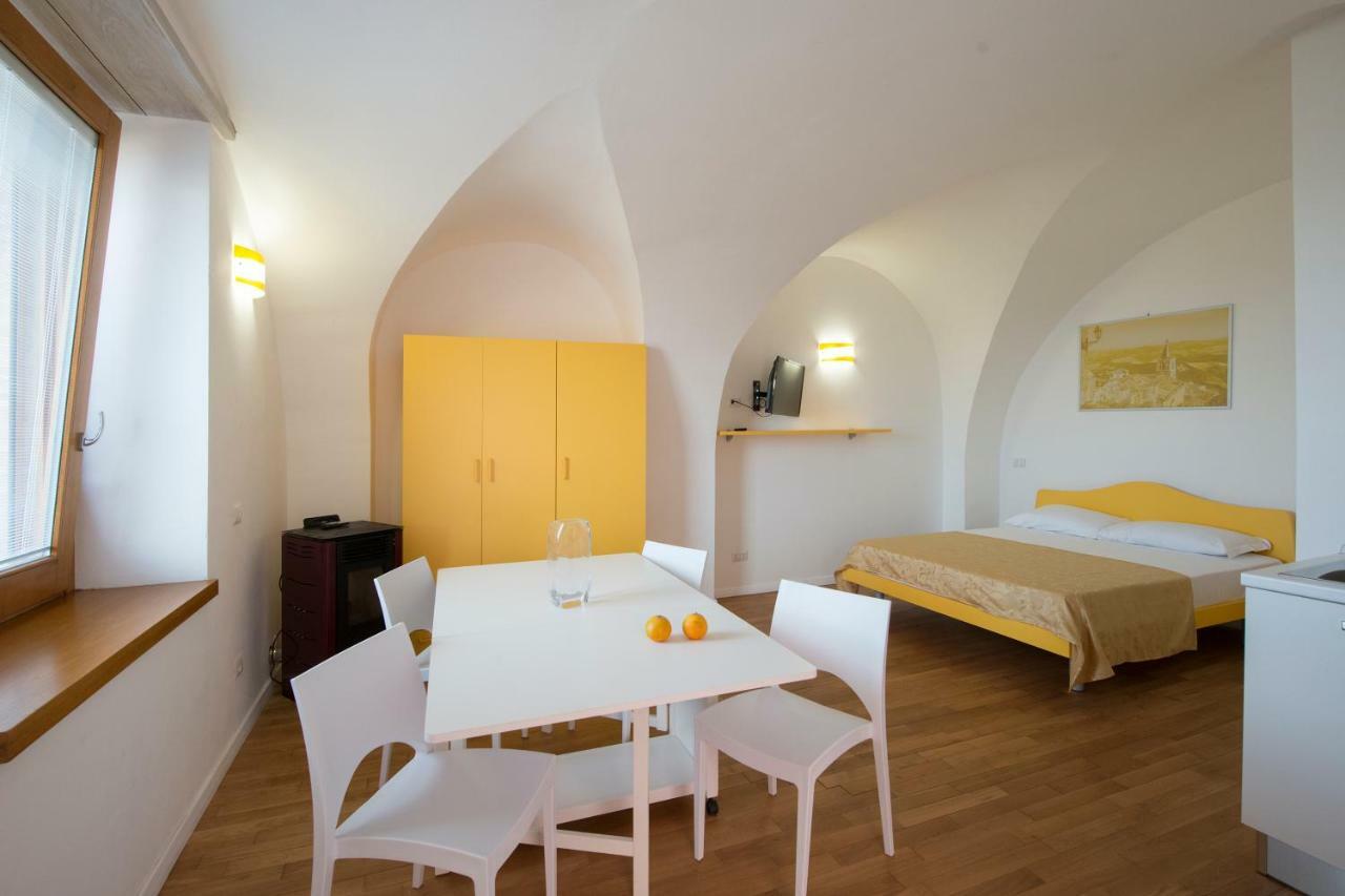 Hotel Le Radici Delle Nuvole Cairano Exterior foto