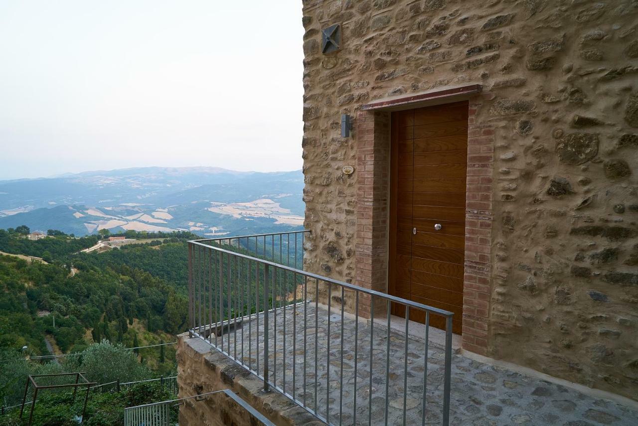 Hotel Le Radici Delle Nuvole Cairano Exterior foto